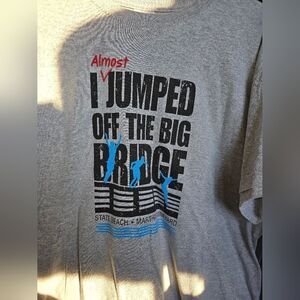 T-shirt men Gray size L almost jumped off the bridge 049